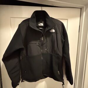 The North Face Men's Black Denali Jacket- Vintage